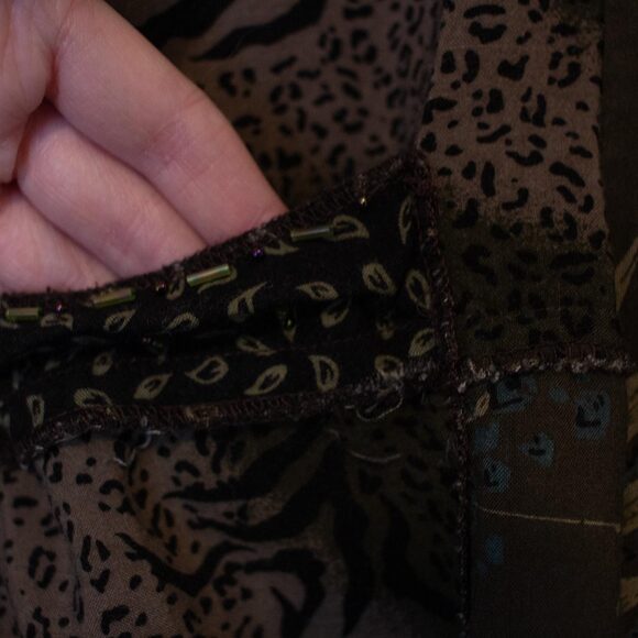 White Stag 14W/16W Mixed Print Button-Up Animal + Tropical Collared Top Pocket - Picture 9 of 9